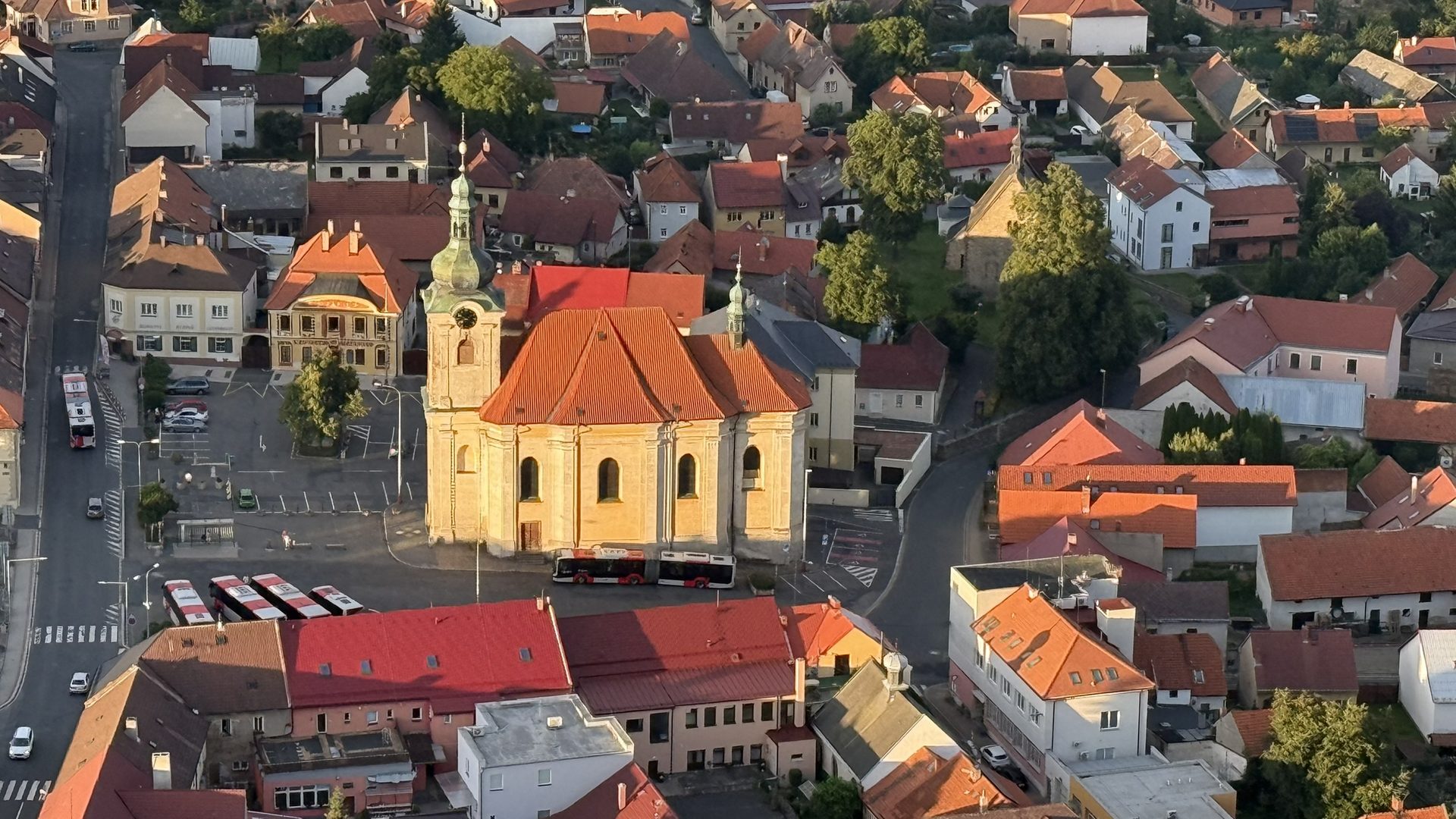 let balonem nad Sázavou z výšky, balonová fiesta Farma Bláto
