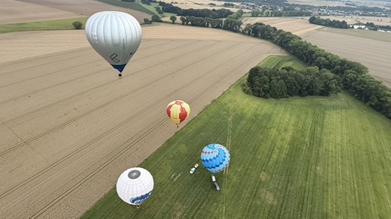 Balonové nebe na Farmě Bláto